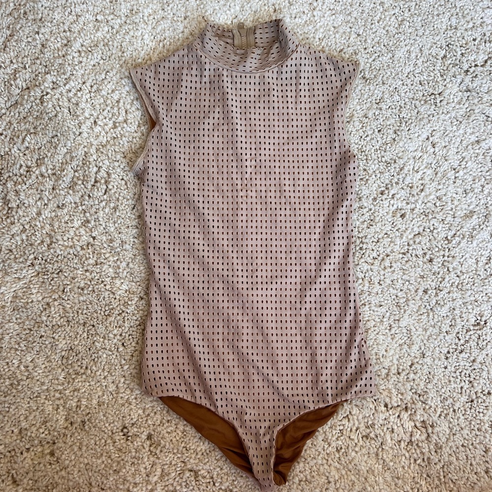 Acacia one piece